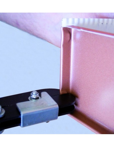 Sheet metal fixing pliers