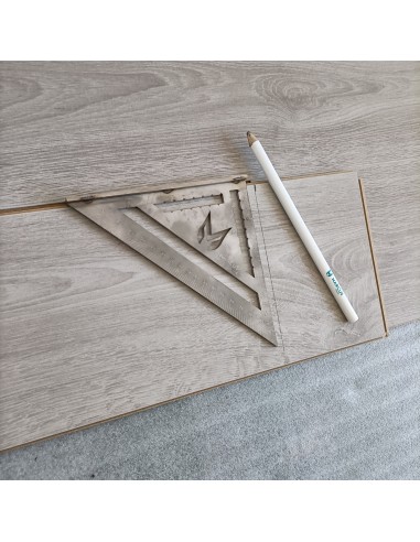 Marcus Triangle - 17 cm