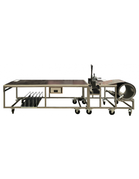 Notching tool on the table | 