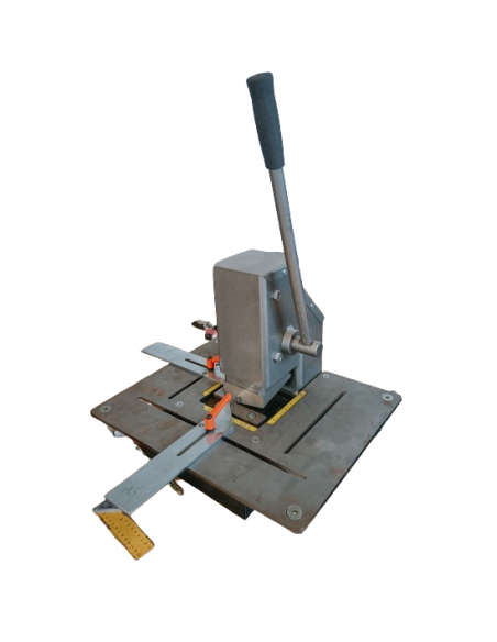 Ausklinkschere für präzises AusklinkenMASC