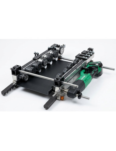 Profilovací stroj na akumulator